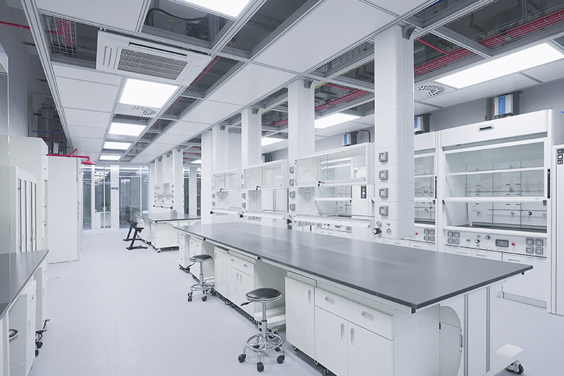 临汾实验室革新：安全与科技的现代融合